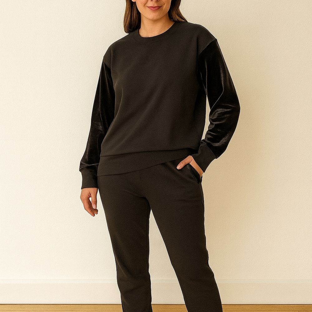 Athleta Sweatshirt S Black Retroplush Velvet Crew Neck Side Buttons Royalcore At